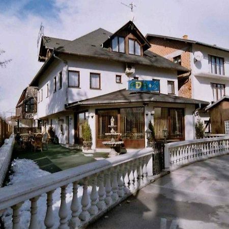 Ada S Hotel Bihać Exteriér fotografie
